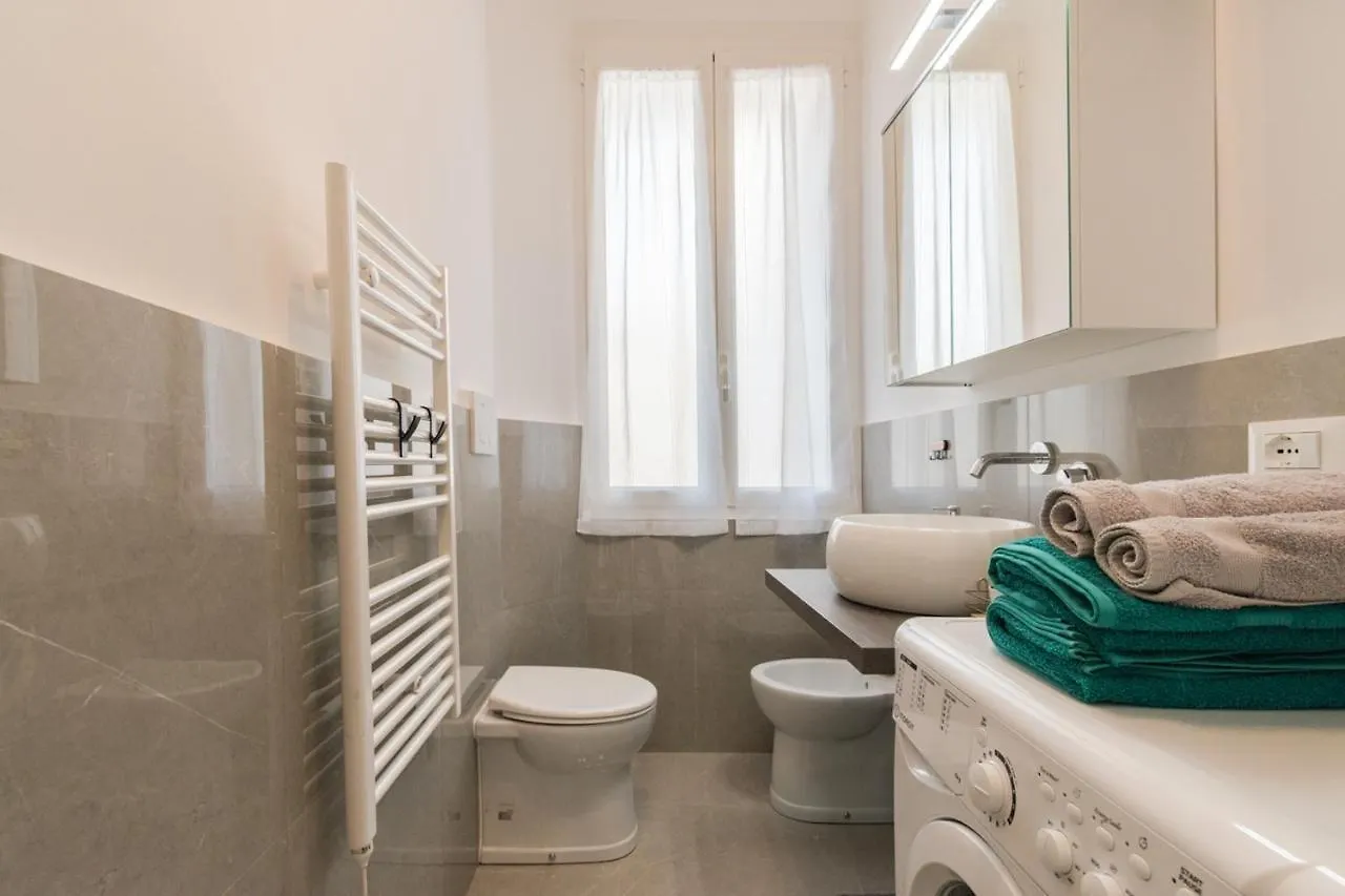 Apartmán Casa Acqua Marina - 1 Min From The Sea, Wi-Fi & Air Conditioning, Sea View Balcony Bordighera