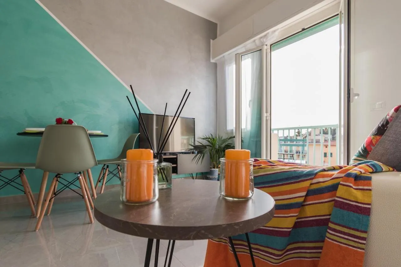 Apartment Casa Acqua Marina - 1 Min From The Sea, Wi-Fi & Air Conditioning, Sea View Balcony Bordighera Italy